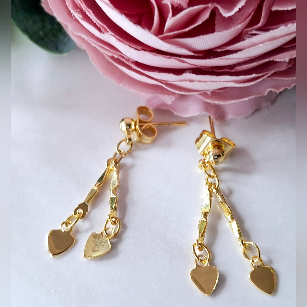 Vintage 80s 💛✨️Gold Heart Drop Earrings